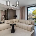 Вілла Luxury Hills *