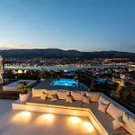 Luxury Hills Villa