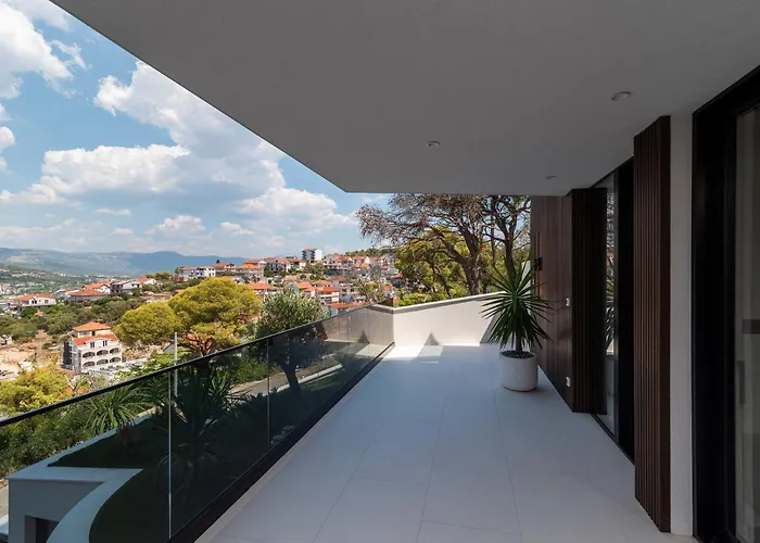 Villa Luxury Hills *