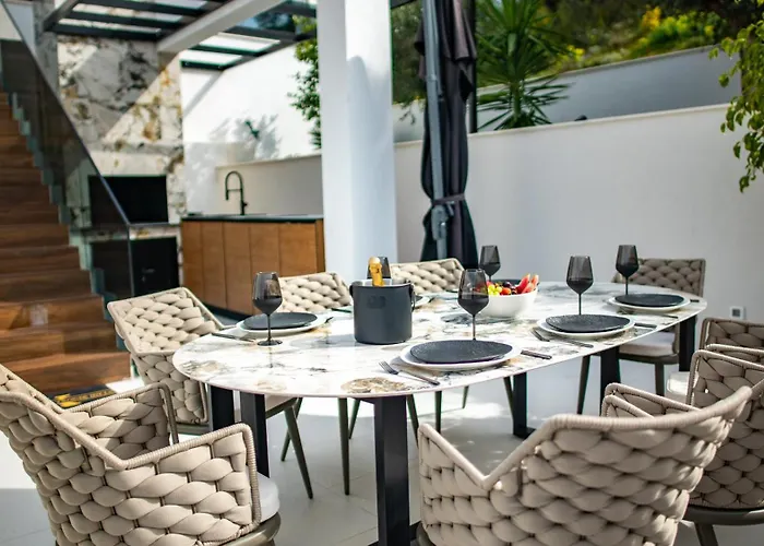 Villa Luxury Hills *