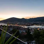 Villa Luxury Hills *