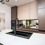 Luxury Hills Traù