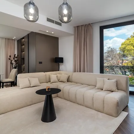 Vila Luxury Hills *