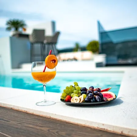 Luxury Hills فيلة *