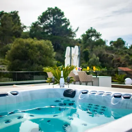 Luxury Hills Villa