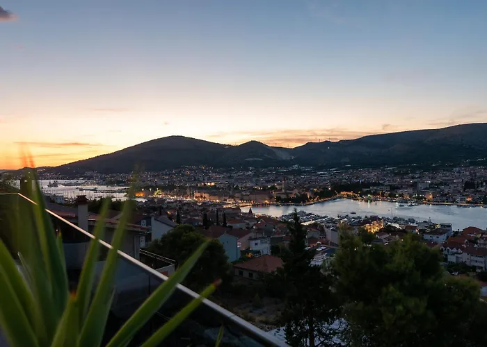 Villa Luxury Hills *