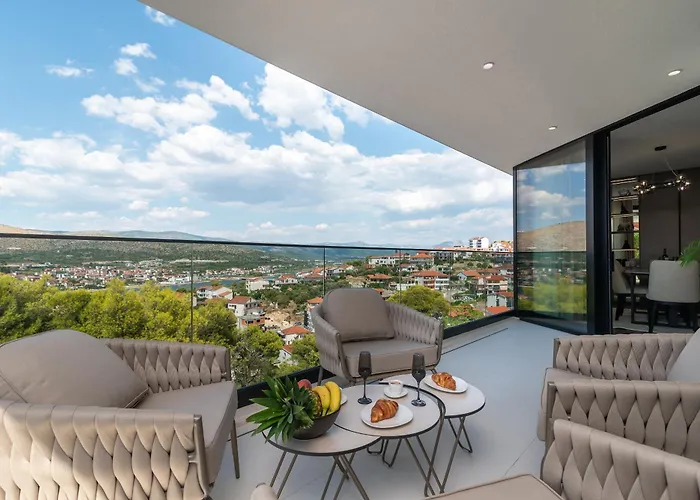 Luxury Hills * Trogir